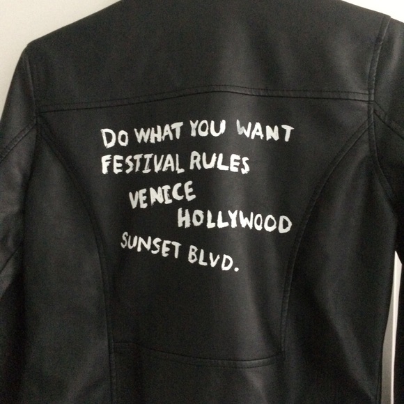 Charlotte Russe Faux Leather Jacket (cropped) - Picture 4 of 4